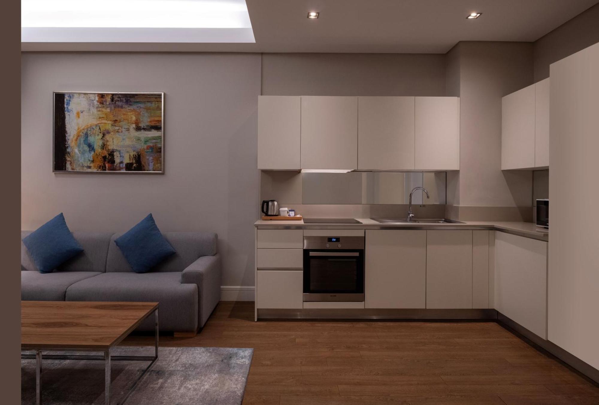 מלון Movenpick Living Istanbul West מראה חיצוני תמונה