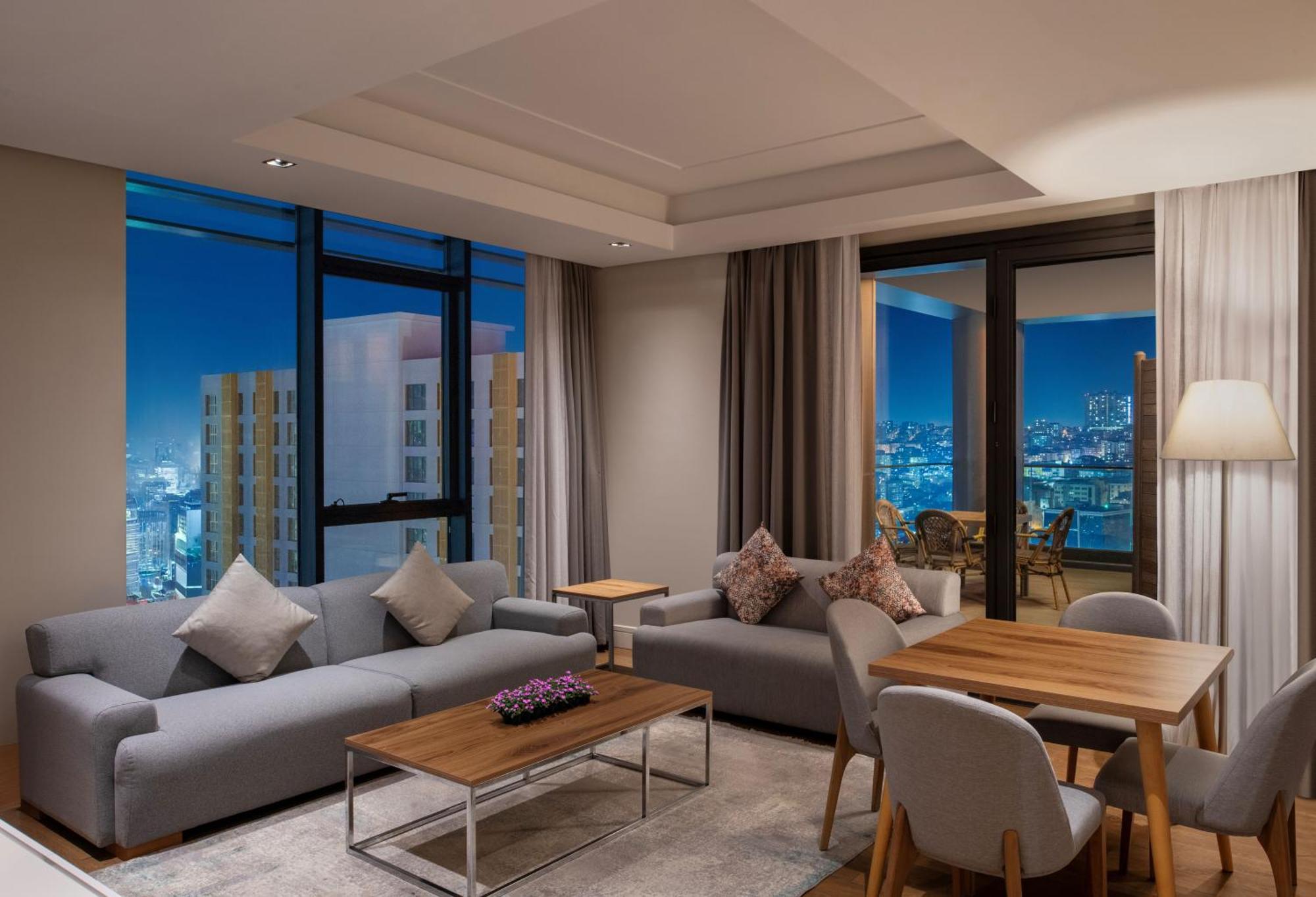 מלון Movenpick Living Istanbul West מראה חיצוני תמונה