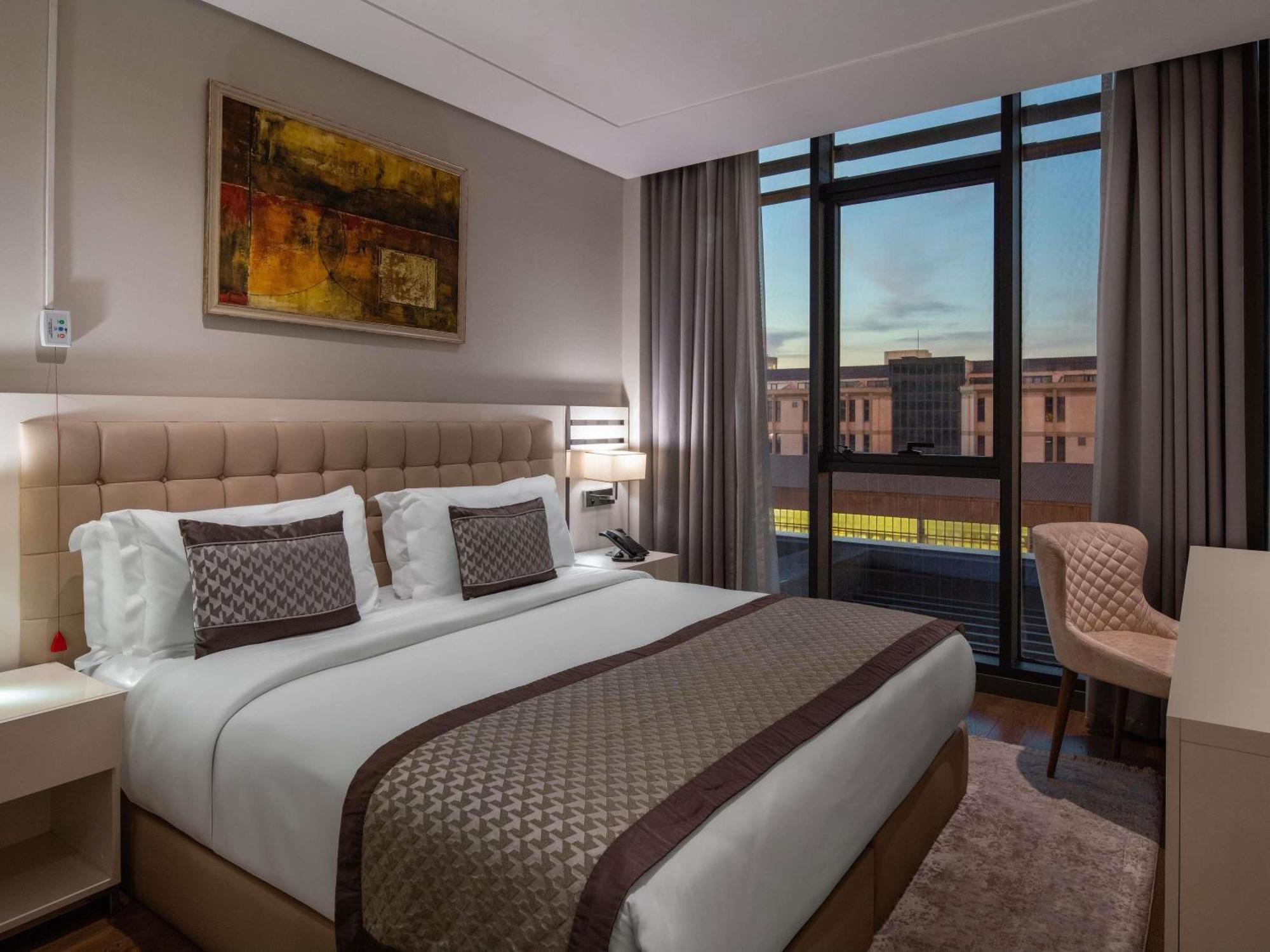 מלון Movenpick Living Istanbul West מראה חיצוני תמונה
