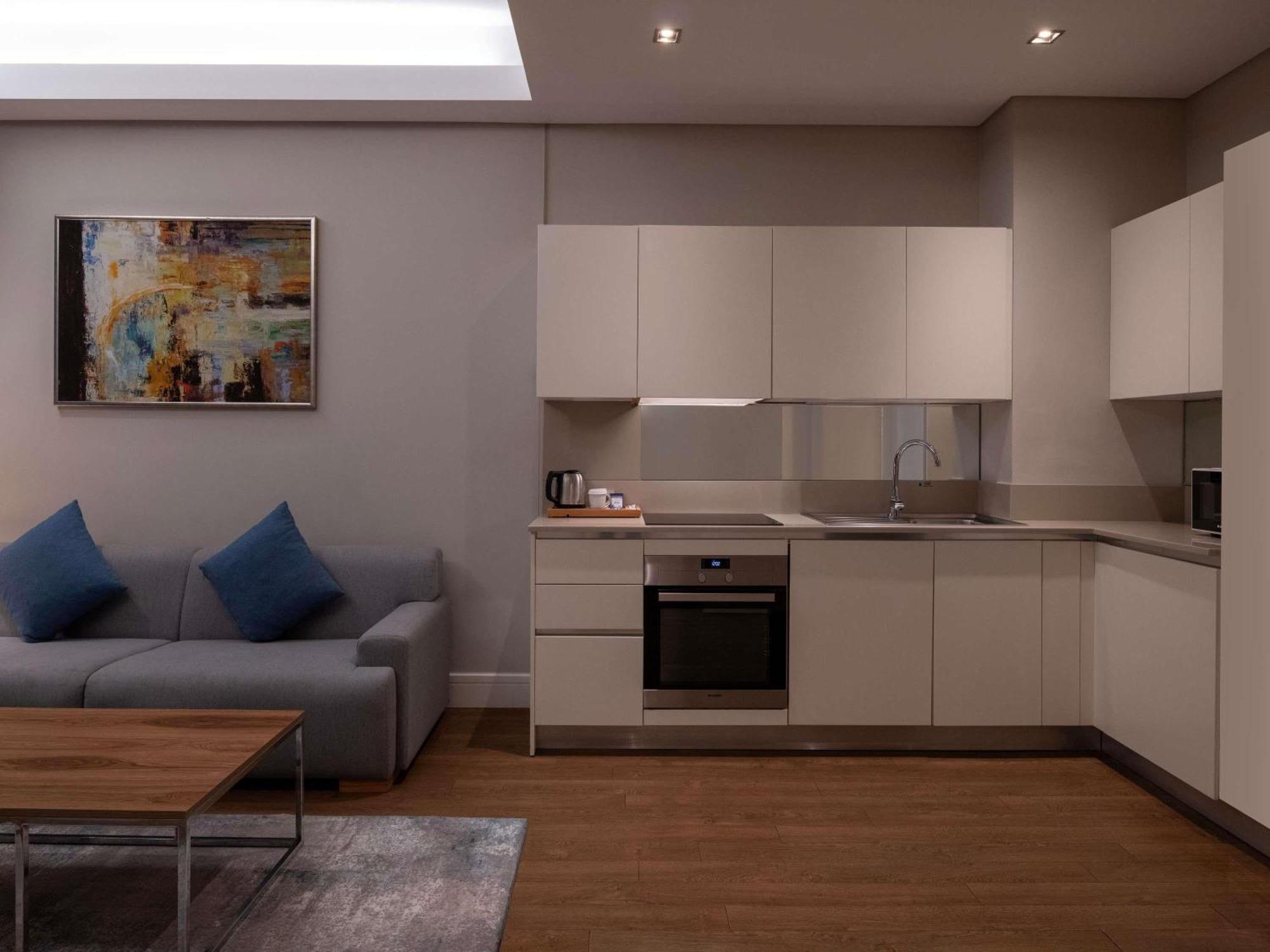 מלון Movenpick Living Istanbul West מראה חיצוני תמונה