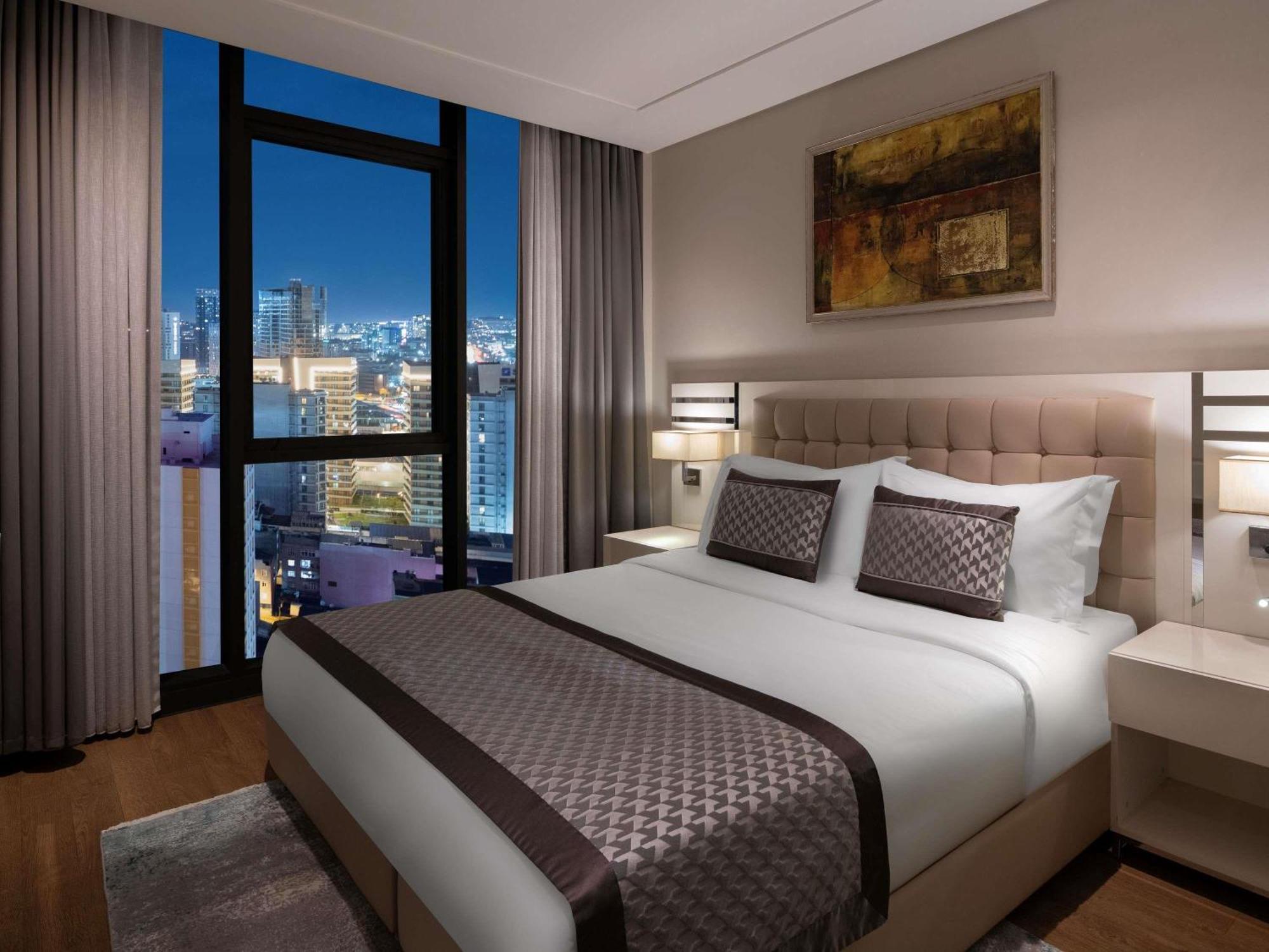 מלון Movenpick Living Istanbul West מראה חיצוני תמונה